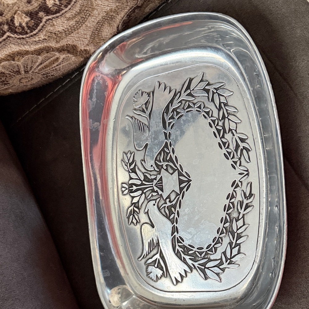 Wilton Armetale Silver Oval Tray